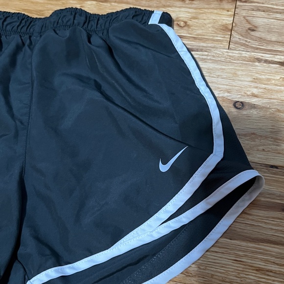Nike Charcoal Gray Dri-Fit Tempo Shorts - Picture 2 of 6